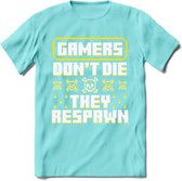 Gamers don't die pixel T-shirt | Geel | Gaming kleding | Grappig game verjaardag cadeau shirt Heren – Dames – Unisex | - Licht Blauw - XXL