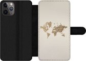 Bookcase pour téléphone iPhone 11 Pro Bookcase - Wereldkaart - Corde - Marron - Avec compartiments - Étui portefeuille avec fermeture magnétique