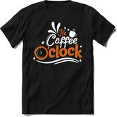 Its Coffee O Clock| Koffie Kado T-Shirt Heren - Dames | Perfect Verjaardag Cadeau Shirt | Grappige Spreuken - Zinnen - Teksten | Maat L