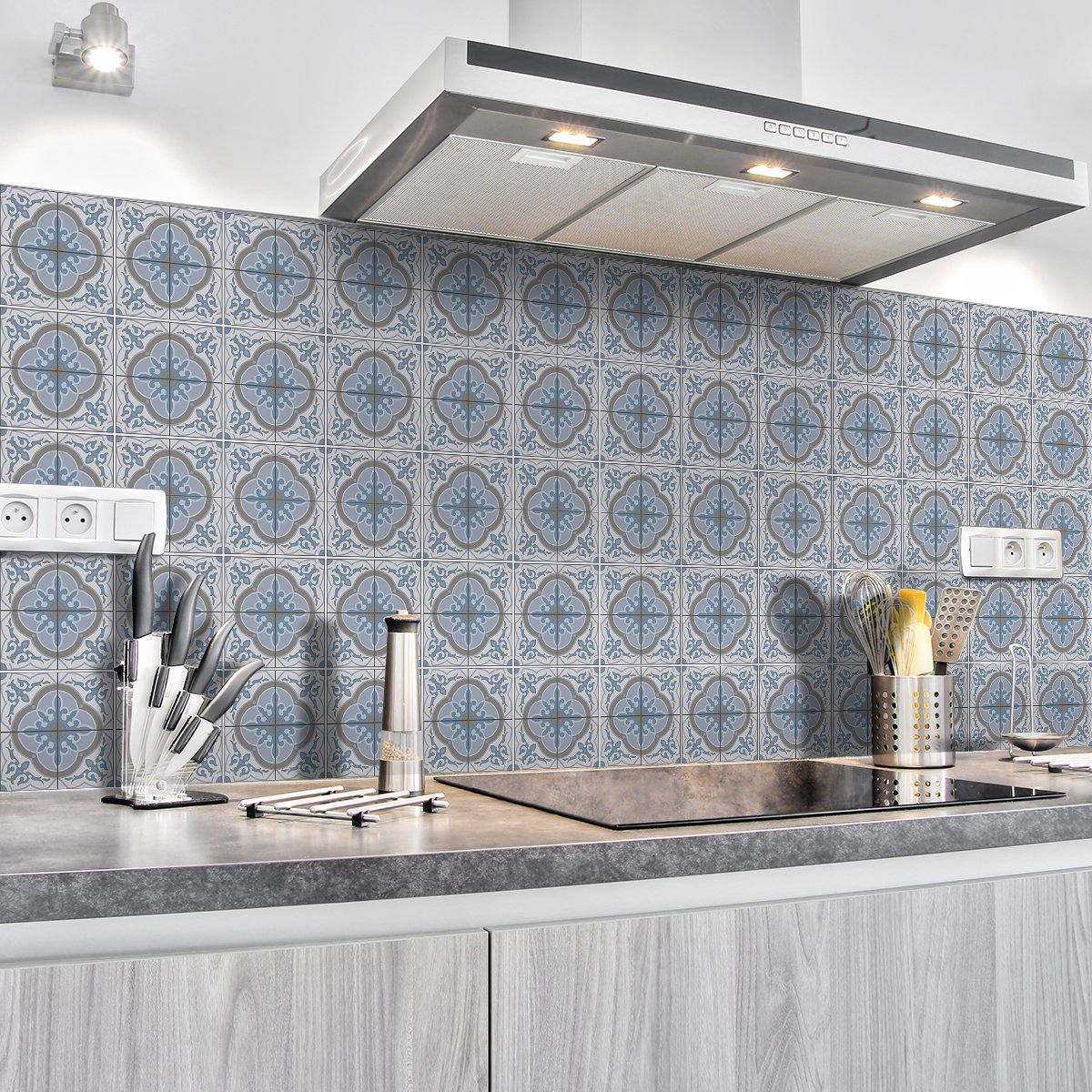 Ambiance Sticker Zelfklevende tegelmuurstickers voor keuken en badkamer - 30 cementtegelstickers (tweede stijl) - 30 stickers, 20x20cm Multi color