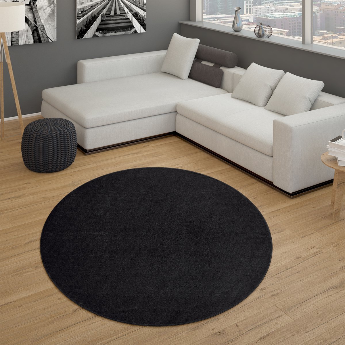 Flycarpets Laagpolig Effen Uni Vloerkleed Porera - Zwart