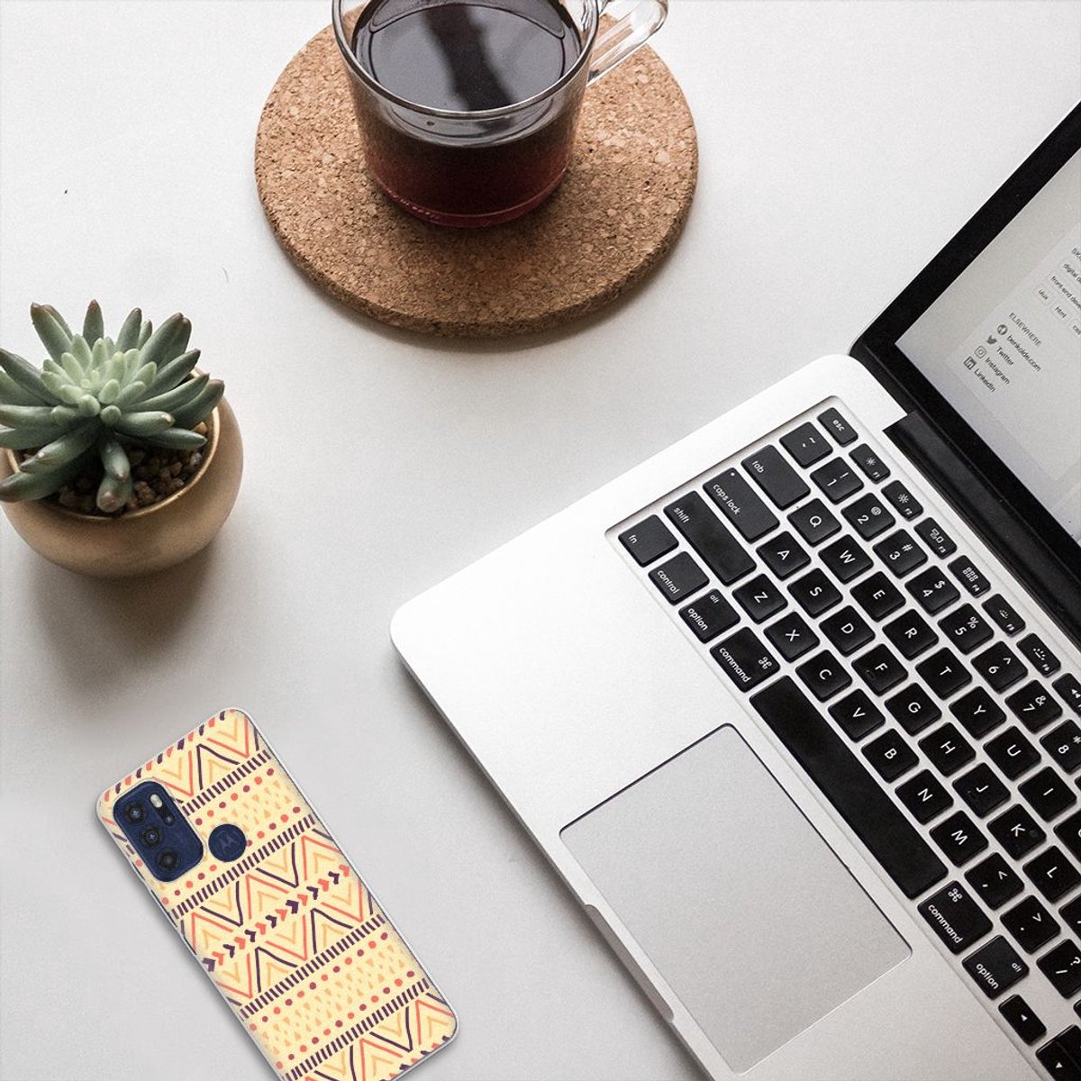 Back Cover voor Motorola Moto G60s TPU bumper Aztec Yellow