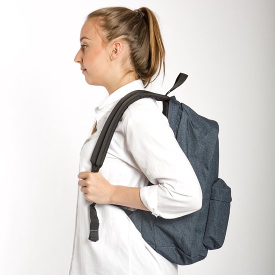 Eastpak OUT OF OFFICE Rugzak, 27 Liter, 13.3 inch laptopvak - Black Denim