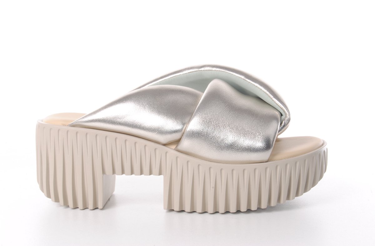4CCCCEES dames slipper Plia Andia zilver metallic leder