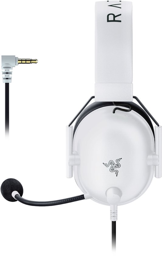 Witte gaming headset met zwarte oorkussens en microfoon, met 3.5mm kabel en stekker ernaast.