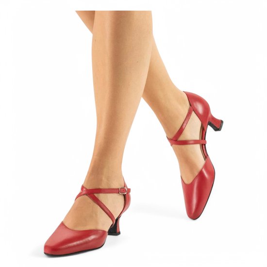 Foto: Werner kern patty dichte dames dansschoen rood lamsleer kruisbandje suede zool puntige neus hak 5 5cm drukknoopsluiting ballroom argentijnse tango salsa kizomba latin werner kern rood 38