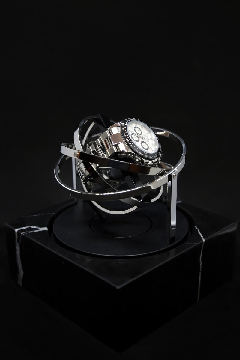 Tourbillon horlogeopwinder in zwart Nero Marquina marmer en zilver stalen ringen - Gyrowinder Orbit Watch Winder