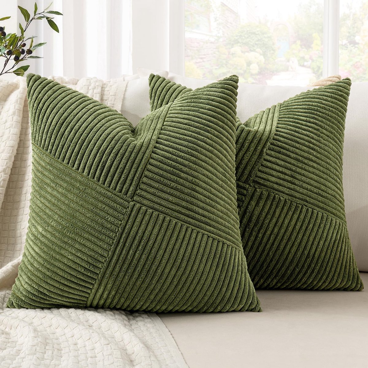 My Ninki ® Kussenhoezen Set van 2 in Luxe Corduroy Fluweel Met Stijlvol Patchwork Design groen