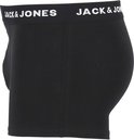 Zwarte Jack & Jones trunks, zijaanzicht met wit logo op de band.