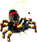 Grote LEGO spin in zwart, rood en geel met acht poten, twee tandjes en een geel koordje.