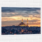 WallClassics - Muursticker - Süleymaniye-Moskee op Begin van de Avond in Istanbul, Turkije - 80x60 cm Foto op Muursticker