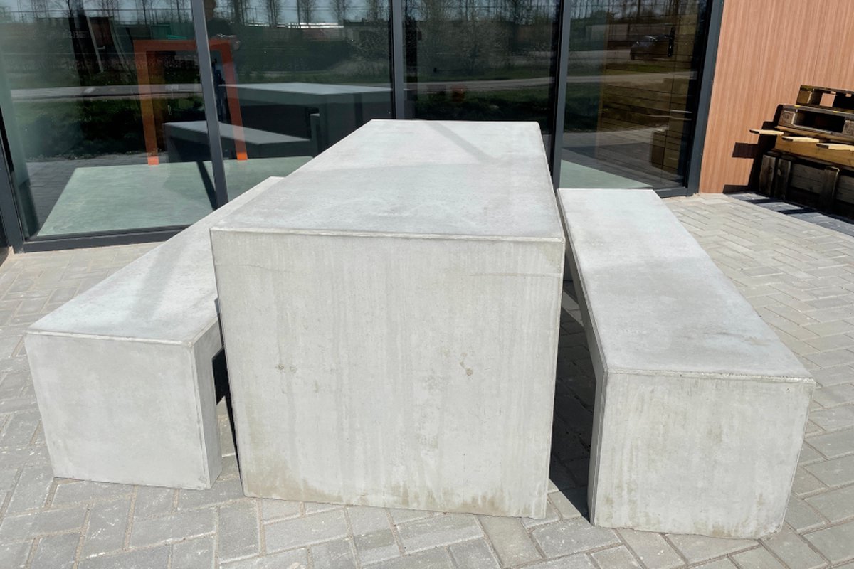 Rockwood® Urban Betontafel Massief 2.20m Naturel