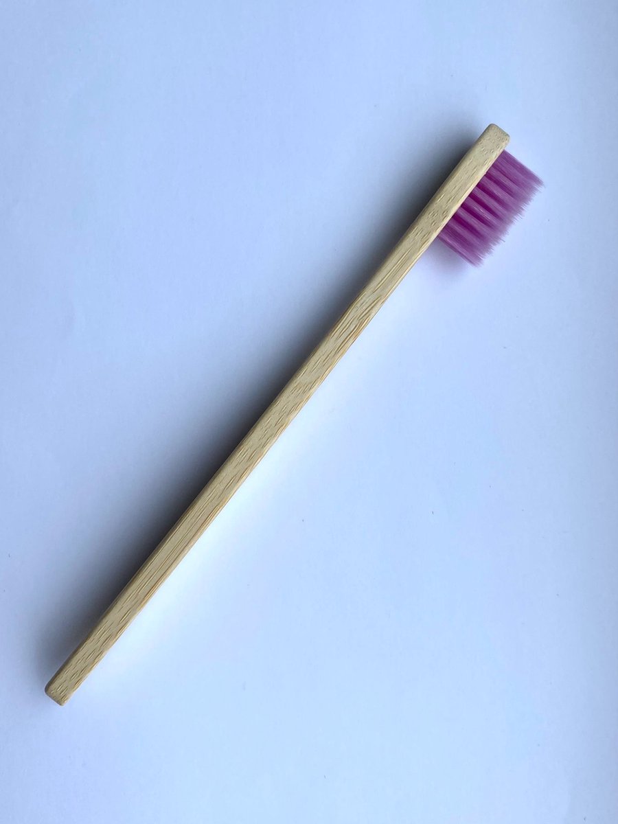 Bamboe tandenborstel voor kinderen - Paars - Gratis verzending - Tandenborstels - Bamboo - Duurzaam en milieuvriendelijk - Perfect voor dagelijks gebruik