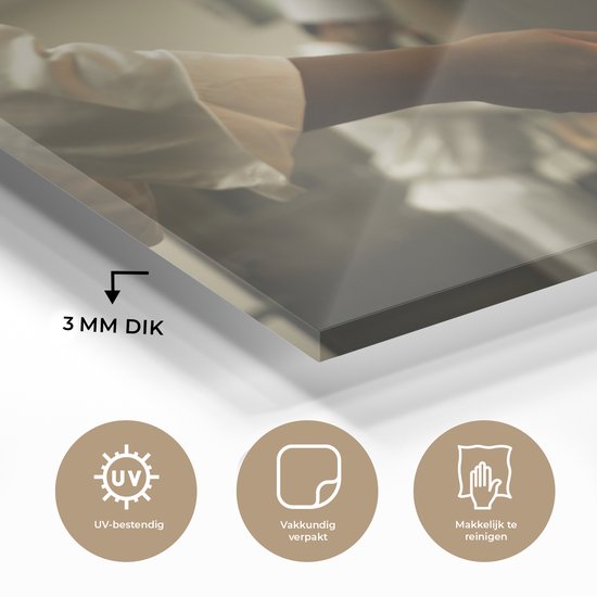 MuchoWow® Peinture sur Verre - Kok tenant une poêle brûlante - 30x20 cm - Peintures sur Verre Acrylique - Photo sur Glas