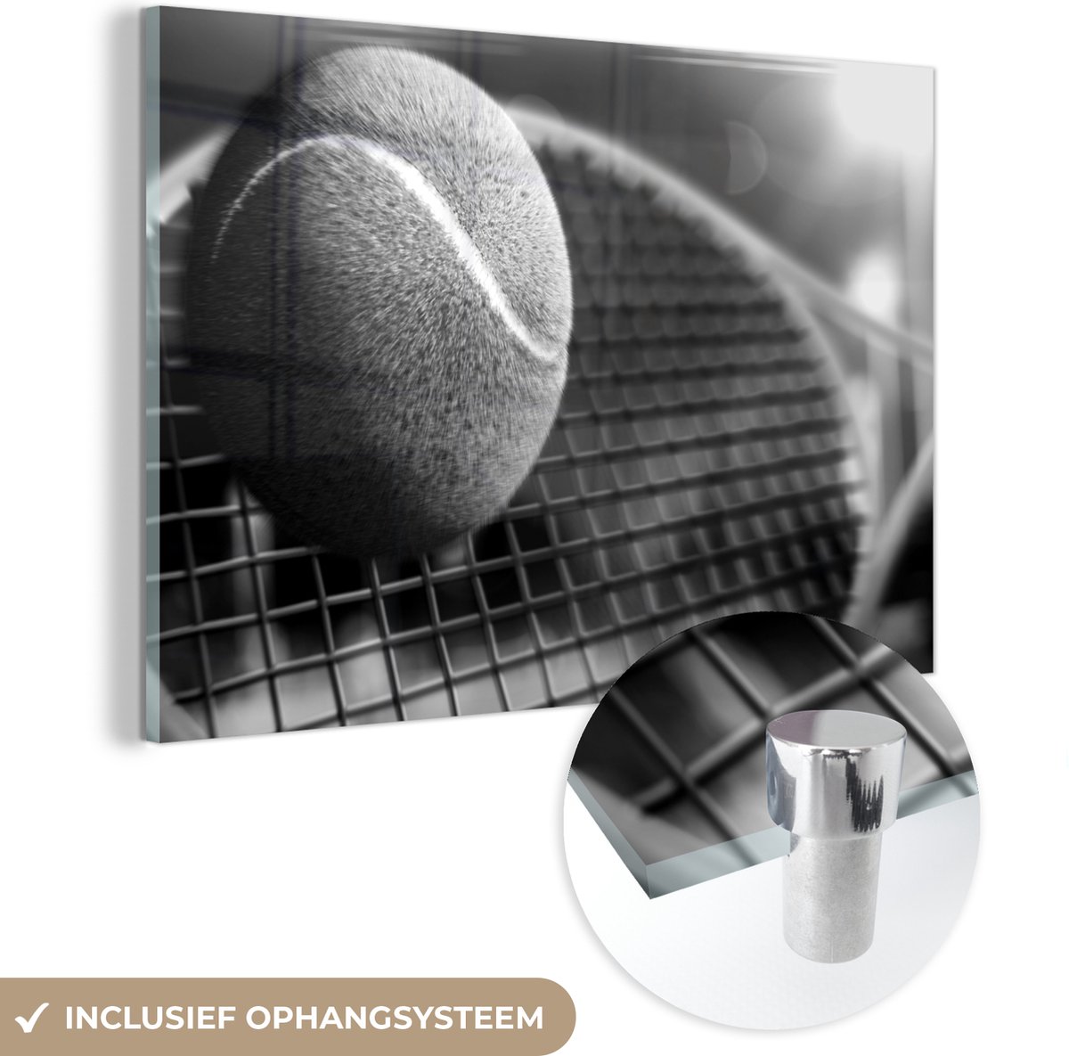 ® Glasschilderij 30x20 cm - Schilderij acrylglas - Tennisracket slaat de bal - Foto op glas - Muurdecoratie woonkamer - Wanddecoratie slaapkamer - Schilderijen