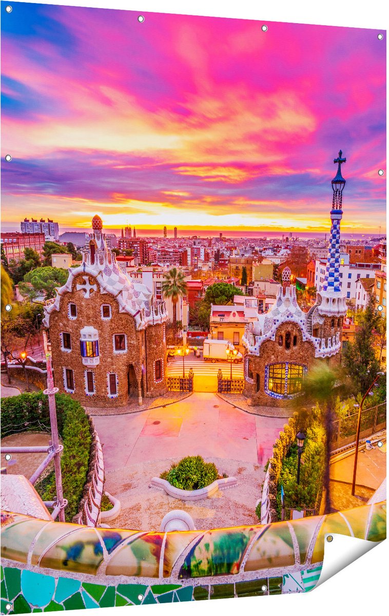 Gards Tuinposter Park G�ell Uitzicht op Barcelona - 120x160 cm - Tuindoek - Tuindecoratie - Wanddecoratie buiten - Tuinschilderij Multikleur