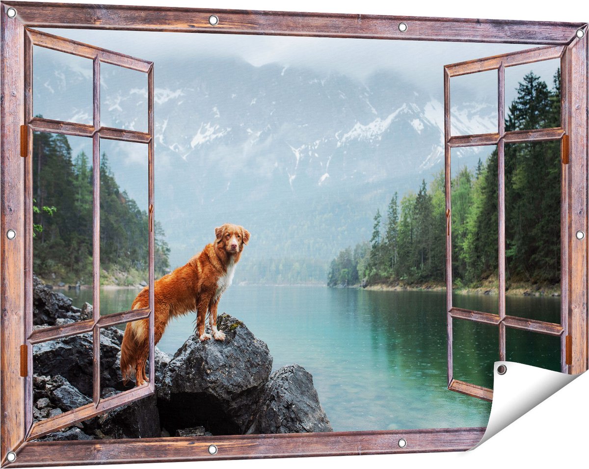 Gards Tuinposter Doorkijk Retriever Hond bij het Water in de Bergen - 120x80 cm - Tuindoek - Tuindecoratie - Wanddecoratie buiten - Tuinschilderij Bruin