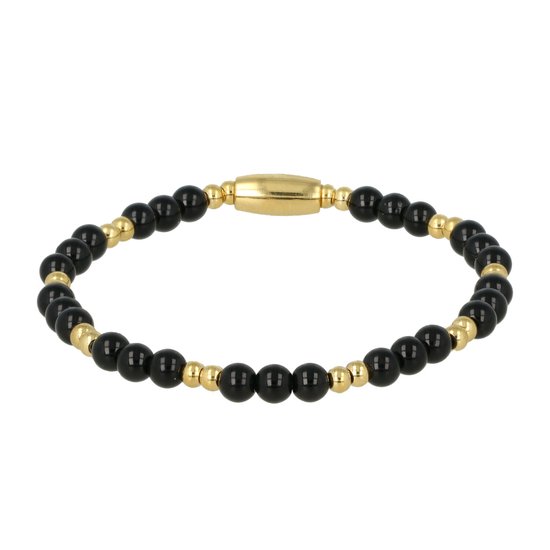 Gouden armband met zwarte onyx kralen van 4 mm en gouden kraaltjes, met gouden sluiting.