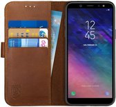 Rosso Deluxe Echt Leer Book Case Hoesje Geschikt voor Samsung Galaxy A6 (2018) | Ruimte voor drie pasjes | Portemonnee Book Case | Met Pasjeshouder | Bruin