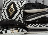 Beliani LUNARIA - Sierkussen set van 2 - zwart - polyester