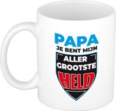 Papa je bent mijn allergrootste held cadeau mok / beker wit - 300 ml - keramiek - verjaardag / Vaderdag - cadeau koffiemok / theebeker