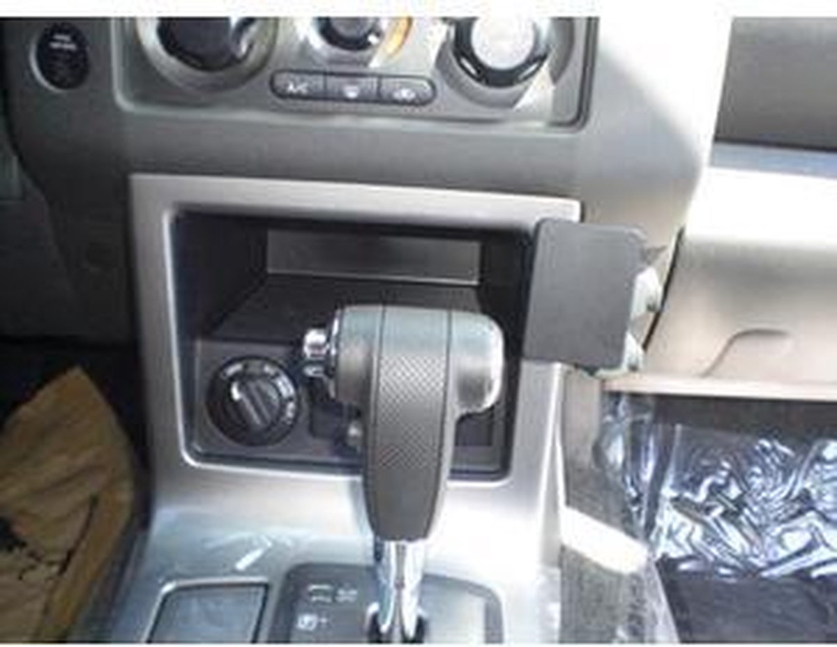 Brodit ProClip houder geschikt voor Nissan Pathfinder 2010-2012 Angled mount