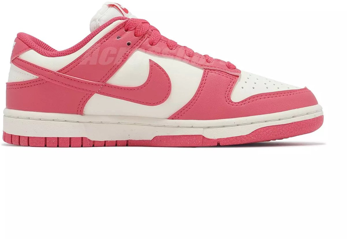 Nike Dunk Low Next Nature – Damessneaker Roze