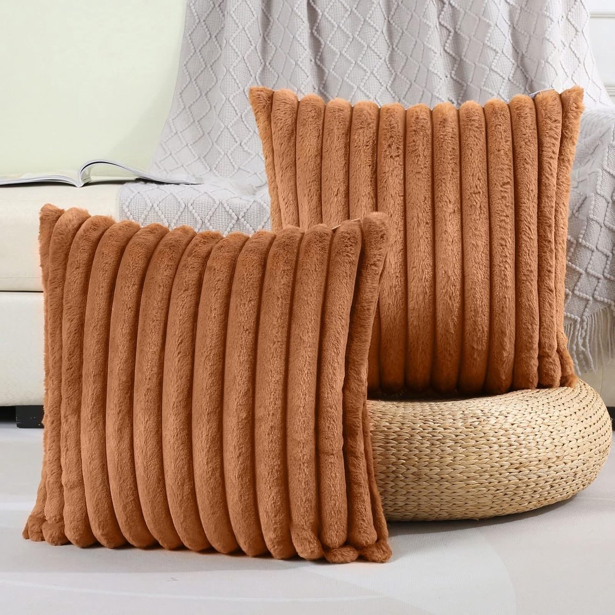 HAUSS SPOLE - Fluwelen Kussensloop- Koffiebruin - Kussenslopen 45 X 45 Cm - Set Van 2 - Kussenhoes - Kussenhoezen - Sierkussens - Pluche Stof
