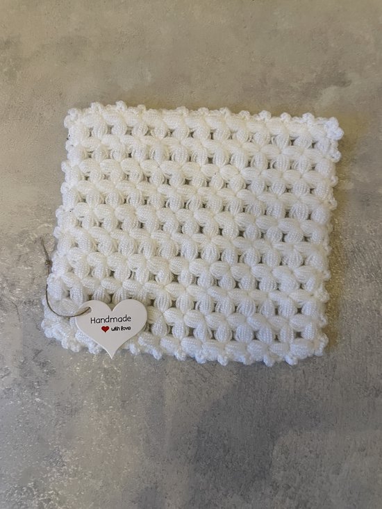 Maminobaby.nl geschenkset | gehaakte washandje | badcape | Paw Patrol bad stapelbekers | Paw Patrol badboekje | Babyshower | Kraamcadeau — afbeelding 2