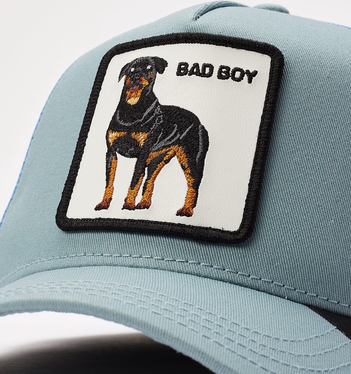 The Empire Lion Trucker Pet by Goorin Bros. - € 44,95 The Empire Lion Trucker Pet by Goorin Bros. - € 44,95