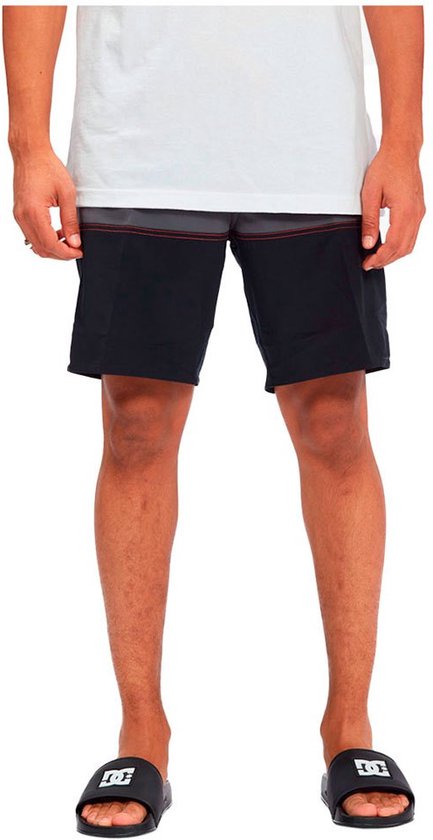 DC SHOES Midway 19 Zwemshorts Heren - Black - 31