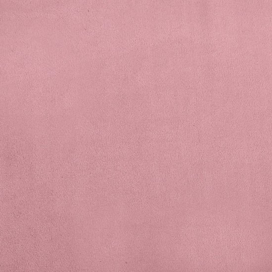 Gros plan sur du velours rose.
