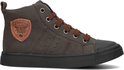 Donkerbruine Shoesme veterboot met veters, rode stiksels, perforaties en patch met 'SHOESME Vintage'.
