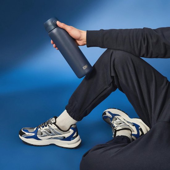 Vacuüm Geïsoleerde Stalen Waterfles 1 Liter - Lekvrij, Makkelijk Te Openen Draagbaar En Duurzaam Ideaal Voor Sport En Yoga