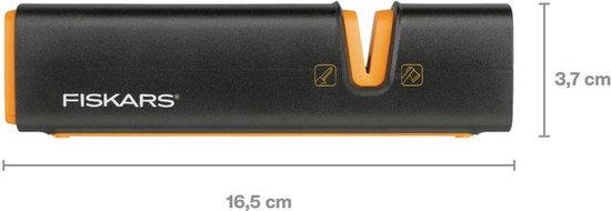 Afmetingen van de zwarte Fiskars slijper: 16,5 cm lang en 3,7 cm hoog.