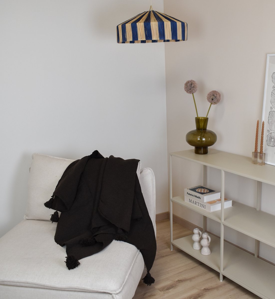 Dekentje - pompom plaid - Bruin – Ideaal als sprei voor je bed of deken voor op de bank - 180 x 300 cm - XL Plaid woon- en slaapkamer — cadeau in Wonen & Interieur - foto 4