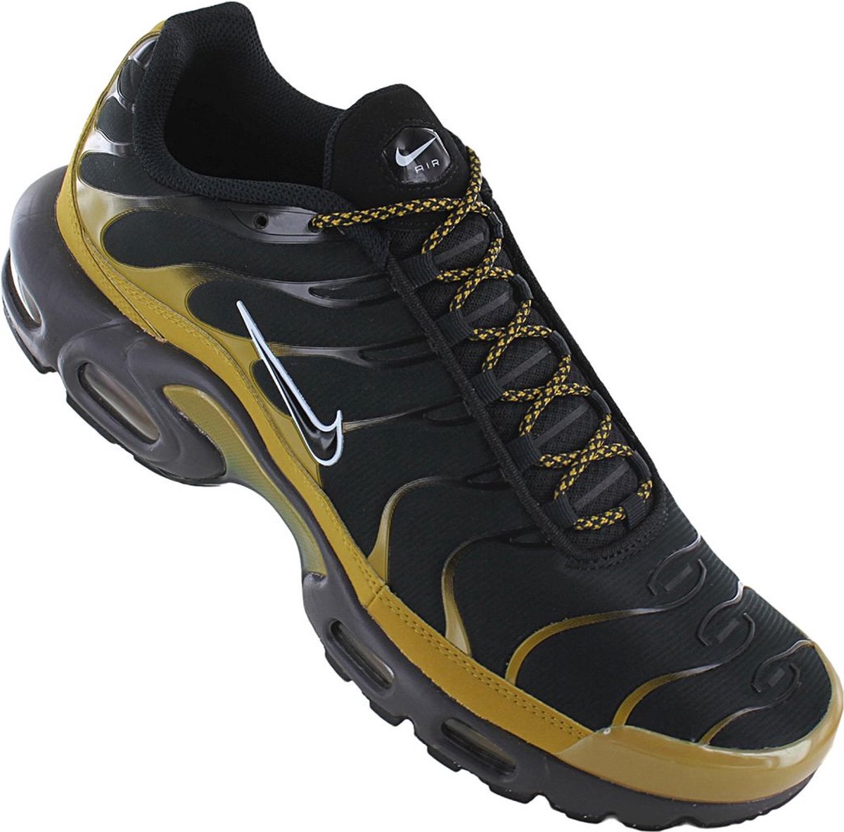 air max plus gold and black