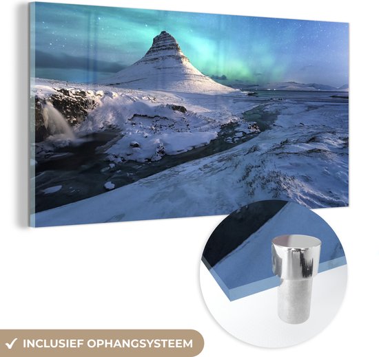 MuchoWow® Glasschilderij 160x80 cm - Schilderij acrylglas - Het noorderlicht boven Mount Kirkjufell - Foto op glas - Schilderijen