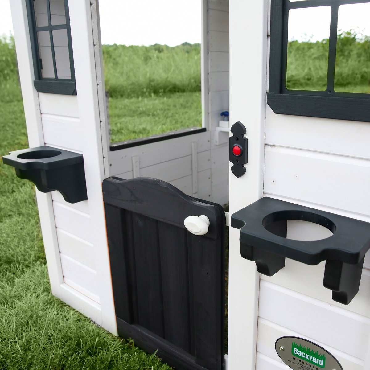 Backyard Discovery Sweetwater Speelhuis Wit/zwart - Houten Speelhuisje met Speelkeuken en accessoires - Speelhuis voor de tuin / buiten — afbeelding 7