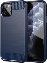 Cadorabo Hoesje voor Apple iPhone 11 PRO in BRUSHED BLAUW - Beschermhoes van flexibel TPU siliconen in roestvrij staal-carbonvezel look Case Cover