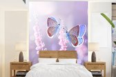 Behang - Fotobehang Vlinder - Lavendel - Bloemen - Paars - Breedte 190 cm x hoogte 260 cm