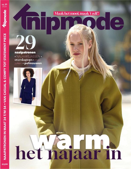 Cover van Knipmode nr. 10 2026 met een blond model in een olijfgroene jas en de tekst 'warm het najaar in'.