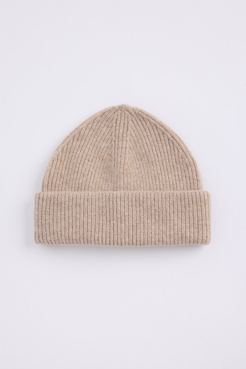 Beanie Olina