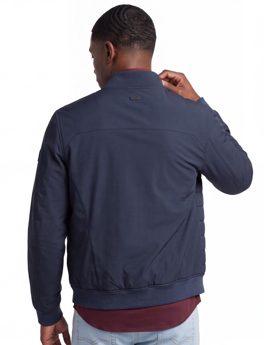 Bugatti zomerjas donkerblauw