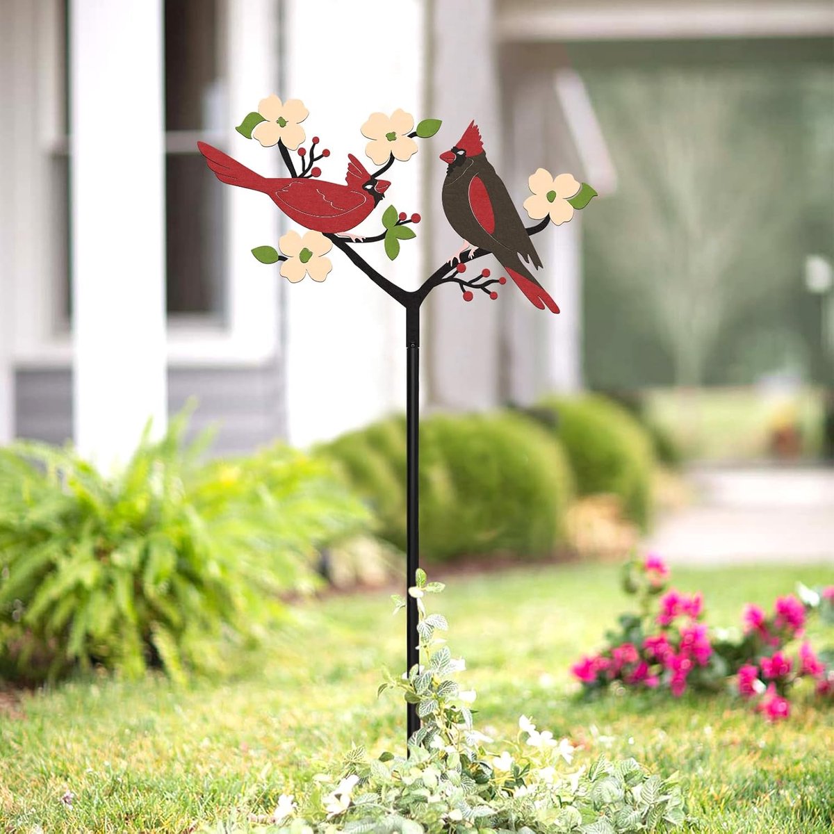 Decor Kerst Rode Kardinalen Yard Sign Stake Metalen Vogel Decoratieve Tuin Stakes, Gazon Outdoor Decoraties voor Voortuin, Lente Verjaardag Herdenking Gift voor Moeder Vrouwen Vrienden