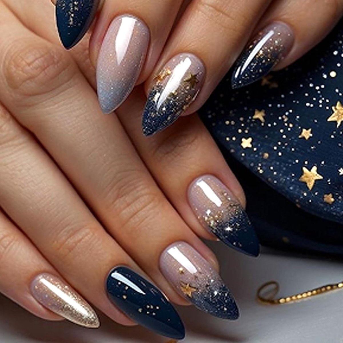 24 kunstnagels, amandel, Franse acrylnagels, volledige afdekking, blauwe sterrenhemel, glanzend, press-on nagels met design, kunstnagels voor vrouwen en meisjes