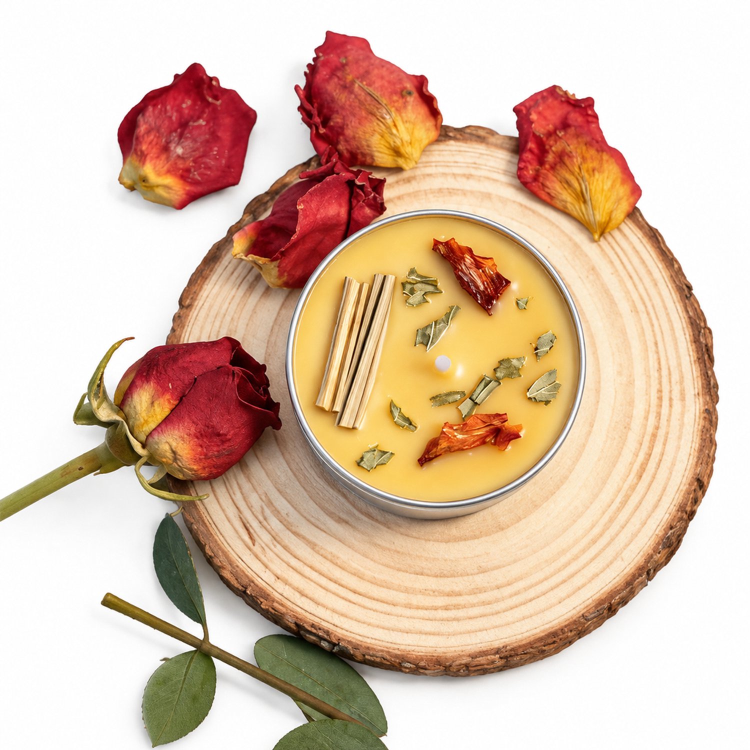Geurtheelicht Ochtendlicht en citroen - 4-uursvariant - sojawas, gedroogde bloemen en kruiden, aluminium cup en katoenen lont