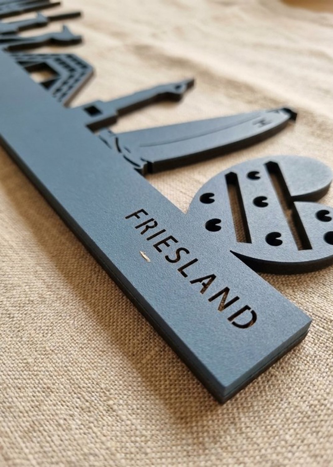 Houten Skyline Friesland | Wanddecoratie voor aan de muur | Blauw MDF | 100 x 20 cm
