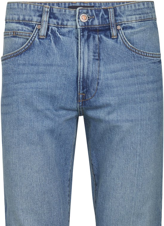 Lichtblauwe Petrol Industries jeans met een loose fit, voorzien van klassieke klinknagels en een ritssluiting.