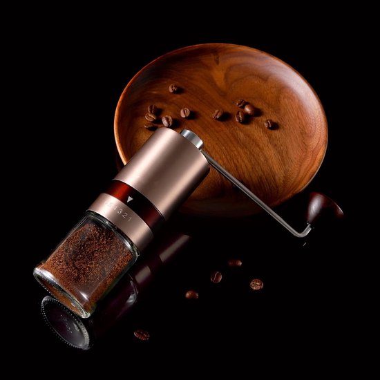 Handmatige Koffiemolen met 6 Verstelbare Maalgraden voor Espresso en French Press, Rvs Conische Molen, Perfect voor Thuis, Kantoor of Reizen, Roze Goud — afbeelding 5